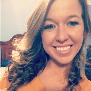 Meet your Posher, Lyndsay